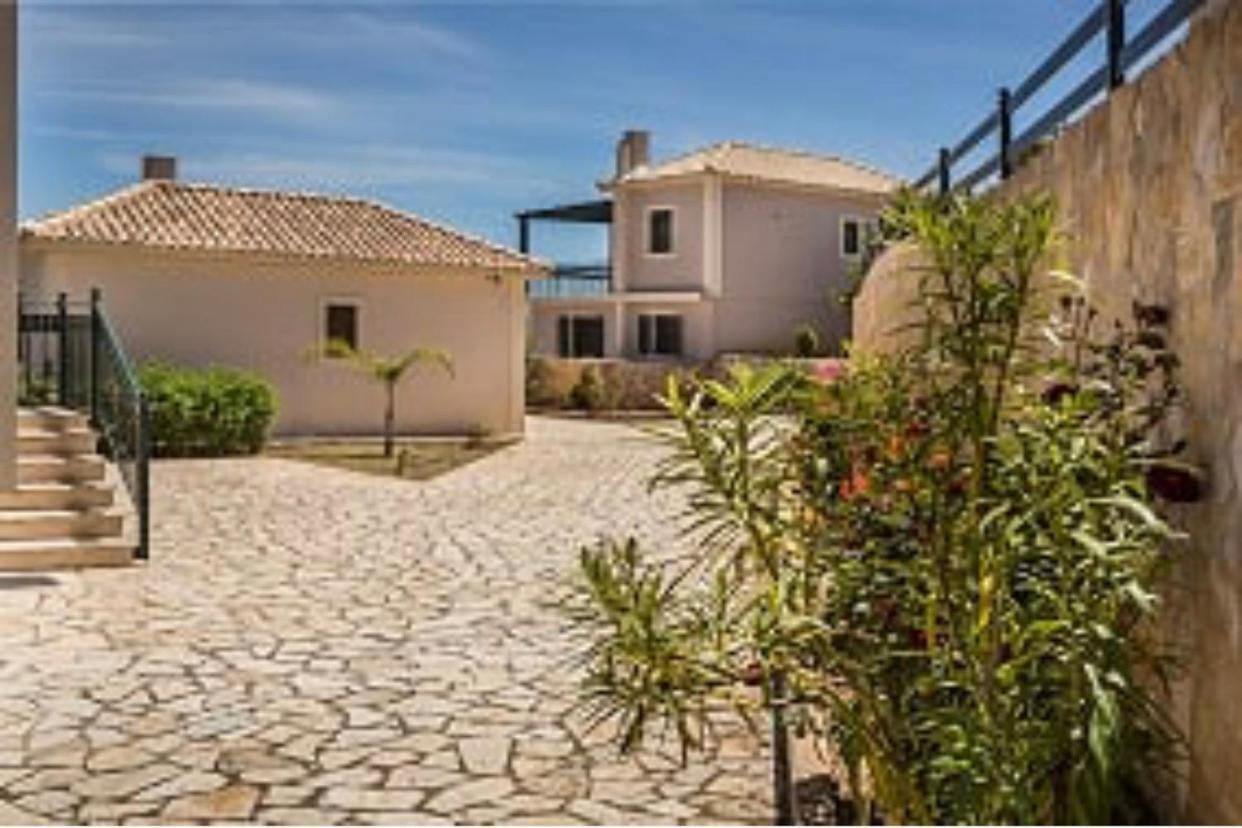 Peaceful House With An Awesome View Villa Khelmata Luaran gambar
